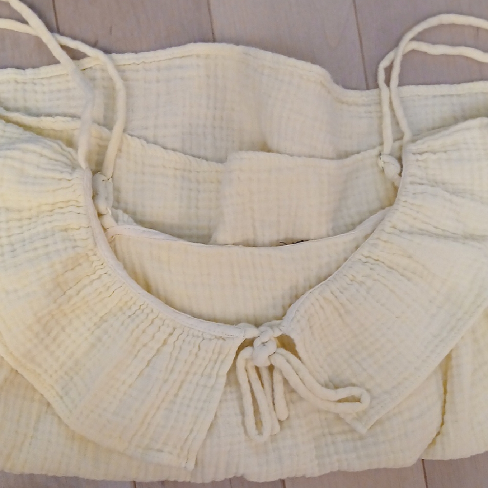 Butter Yellow Cream Textured Crop Top